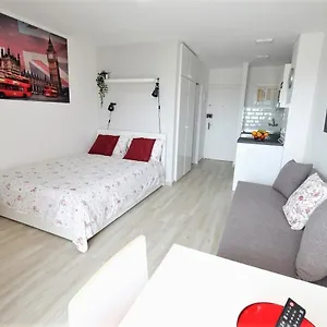 Apartment Iris Sea View, Benalmadena