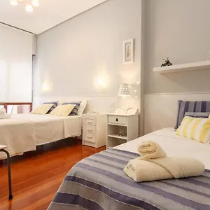 https://prestancia-apartament-by-the-urban-hosts.bilbaohotelsspain.com
